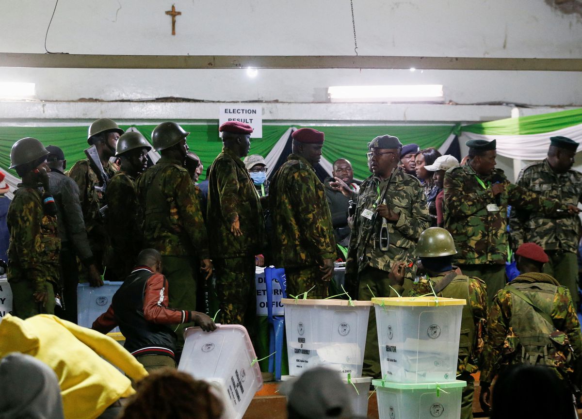 First rigging allegation as Kenyan media slow tally of votes in tight