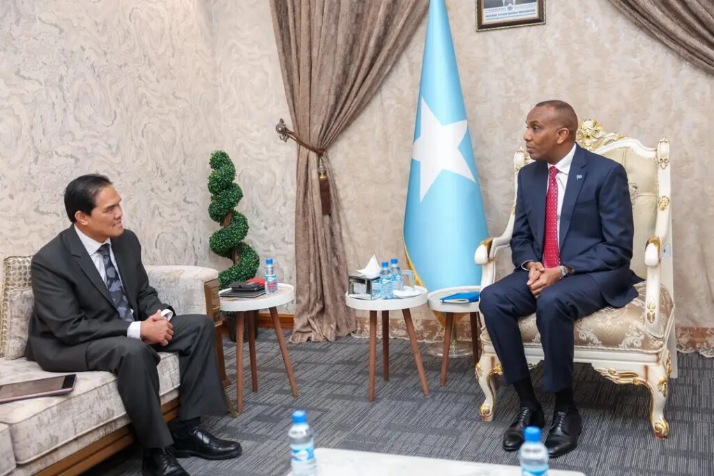 RW oo la kulmay Danjiraha Bariga Afrika u qaabilsan Malaysiya