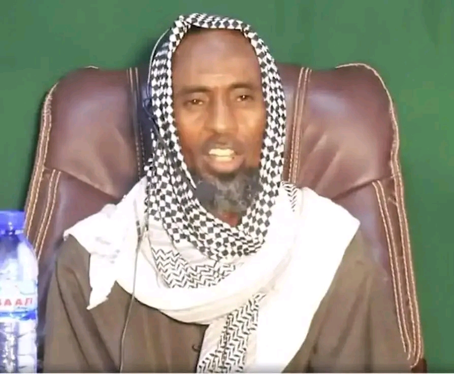 Sheekh Taageero u muujiyey Al Shabaab oo xabsiga loo taxaabay