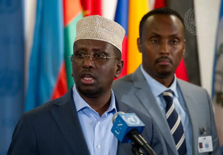 Al-Shabab Thrives Amid Evictions in Mogadishu, Sharif Says