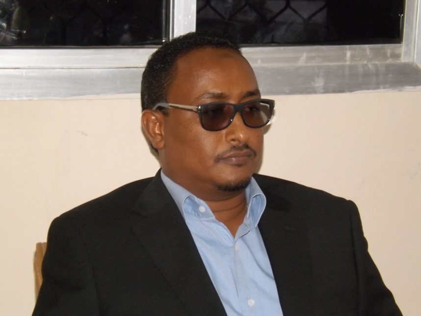 Maxey ka dhigan tahay ku biirista Muungaab ee xisbiga talada haya?