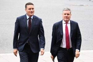 WARBIXIN: Guuldarada Xisbiga Labour-ka iyo Caddaadiska uu wajahayo RW Starmer